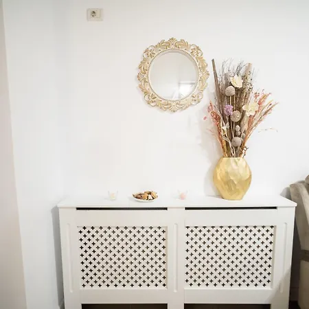 Апартаменты Natural Luxury Adress