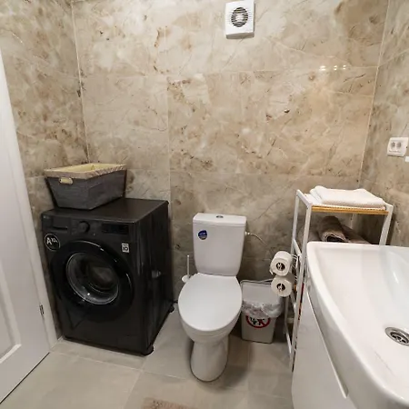 Natural Luxury Adress