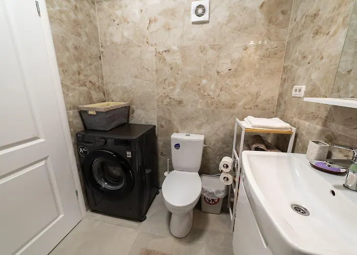 Natural Luxury Adress